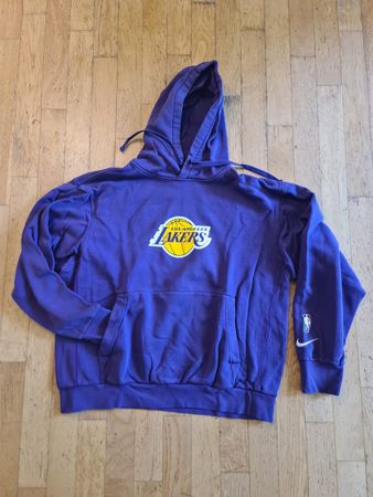 Los Angeles Lakers Nike Hoodie Lila, Grösse L- Top Zustand!