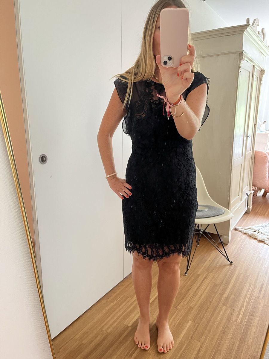 Sandro Kleider: SANDRO Cocktailkleid Spitze schwarz, Gr. 38 – Gebraucht aus Küsnacht ZH von madrilena77 6