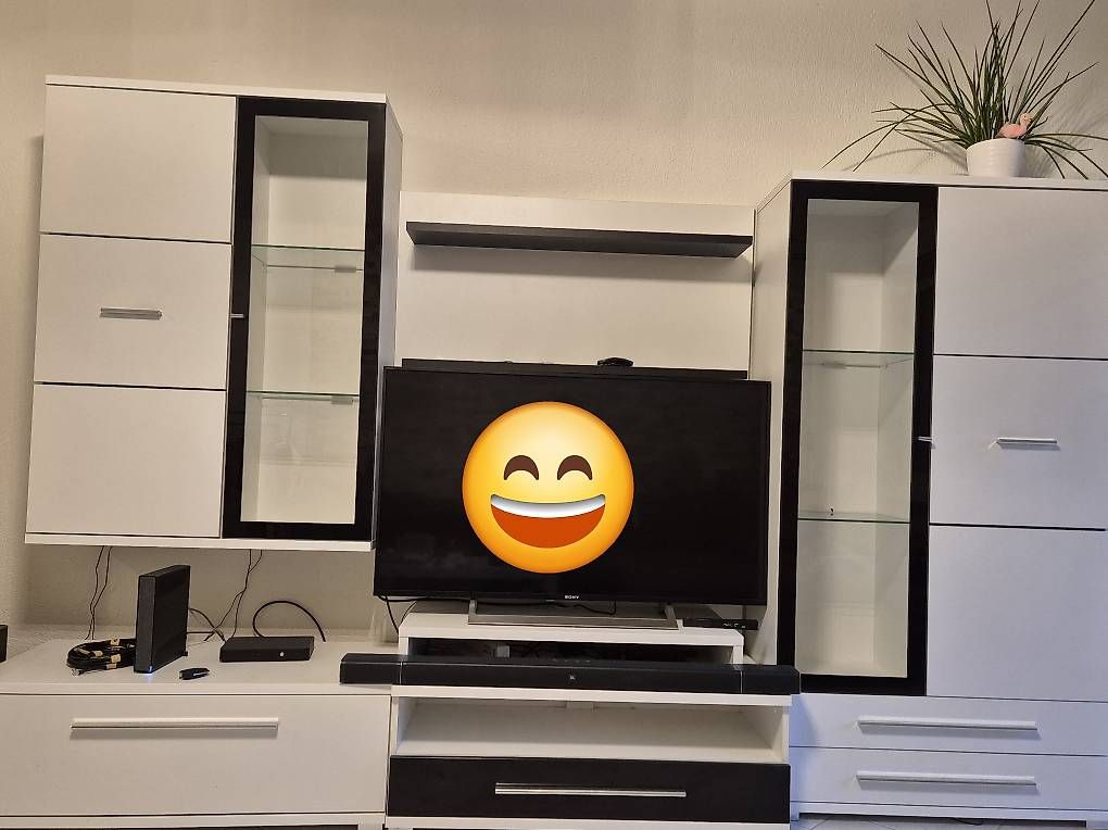 Mobili TV: Wohnwand – Usato da Staad SG venduto da Anj.