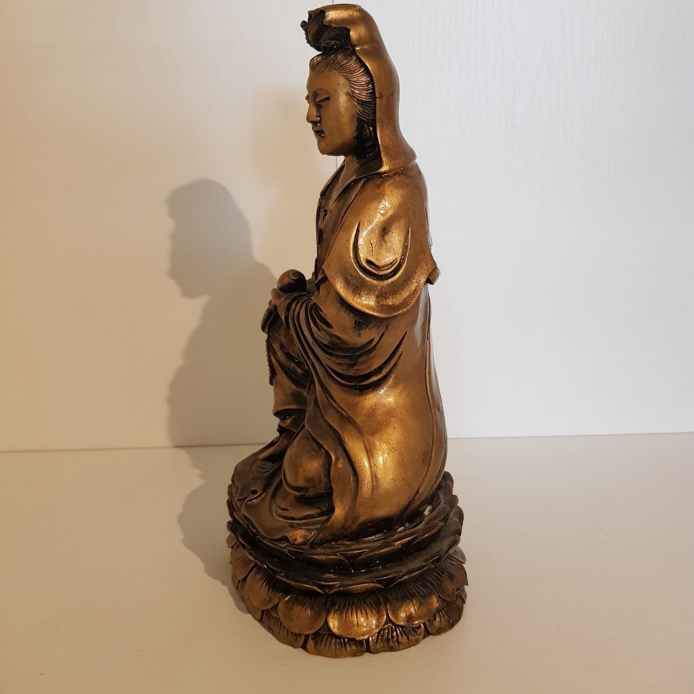Statuette: Kuan Yin Statue. – Usato da Münchenstein venduto da tsp01 1