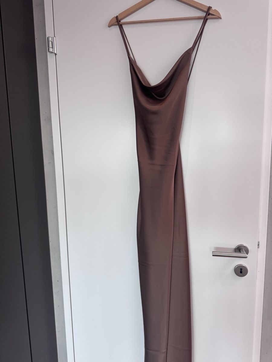 Kleider: Rotate Satin Dress – Gebraucht aus Altendorf von n.langenbach 2