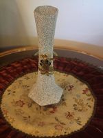 Kleine Keramikvase mit Golddekor