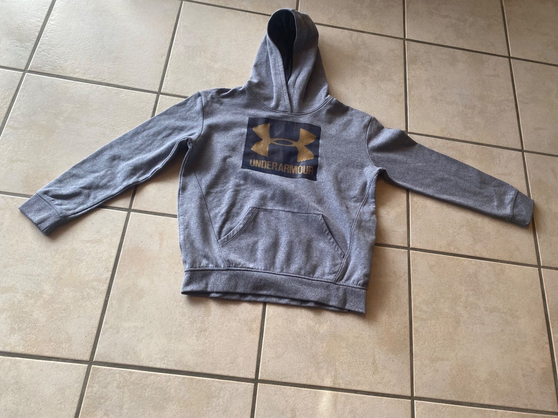 Under Armour Maglioni & Felpe: Kapuze pulli 158 UNDERARMOUR – Usato da Orpund venduto da Mary8972 1