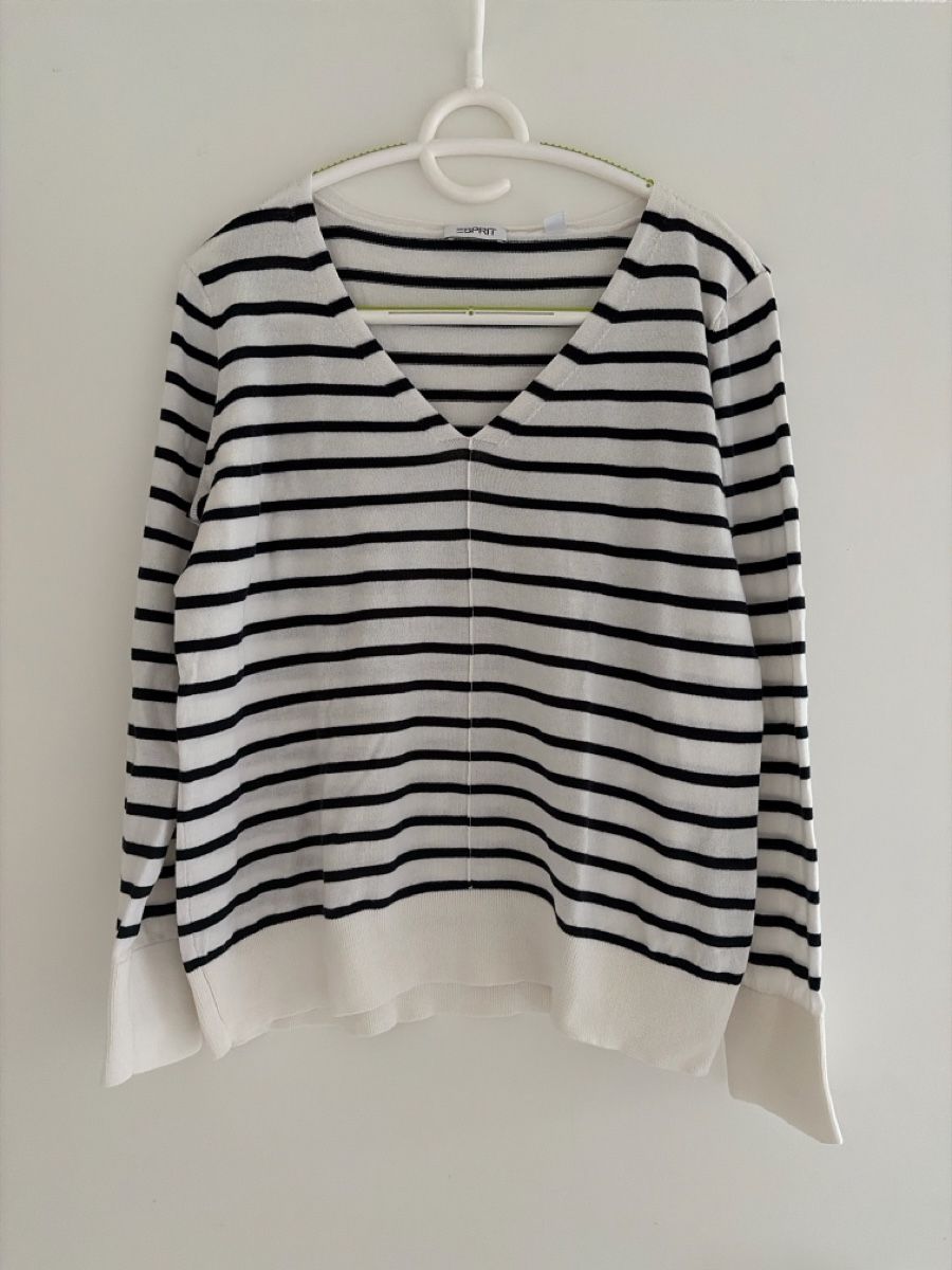 Esprit Pullover & Sweatshirts: Esprit Pullover gestreift weiss schwarz Grösse L – Gebraucht aus Muhen von Rote-Zora01