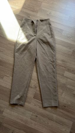 Zara Stoffhose