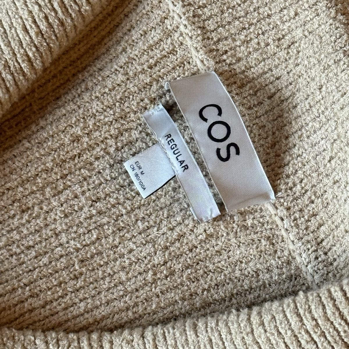 Cos Gilet & Giacche: Gilet COS beige, taille M – Nuovo (secondo la descrizione) da Bouveret venduto da Diegzzzz 2