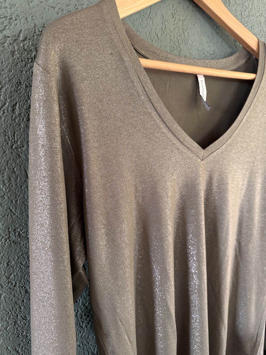 T-shirt: SUMMUM / T-shirt brillant – Nuovo (secondo la descrizione) da St-Prex venduto da DealsByMom 1