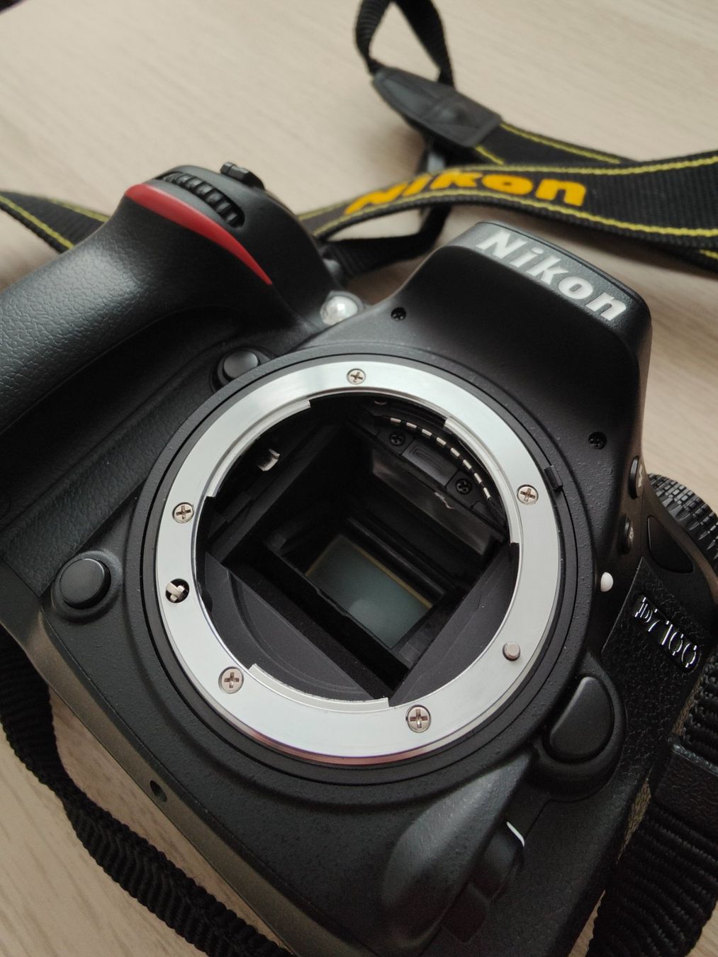 Nikon Kamera: Nikon D7100 APS-C Spiegelreflex-Kamera ab 1 CHF! – Gebraucht aus Schmitten FR von _schaka 2