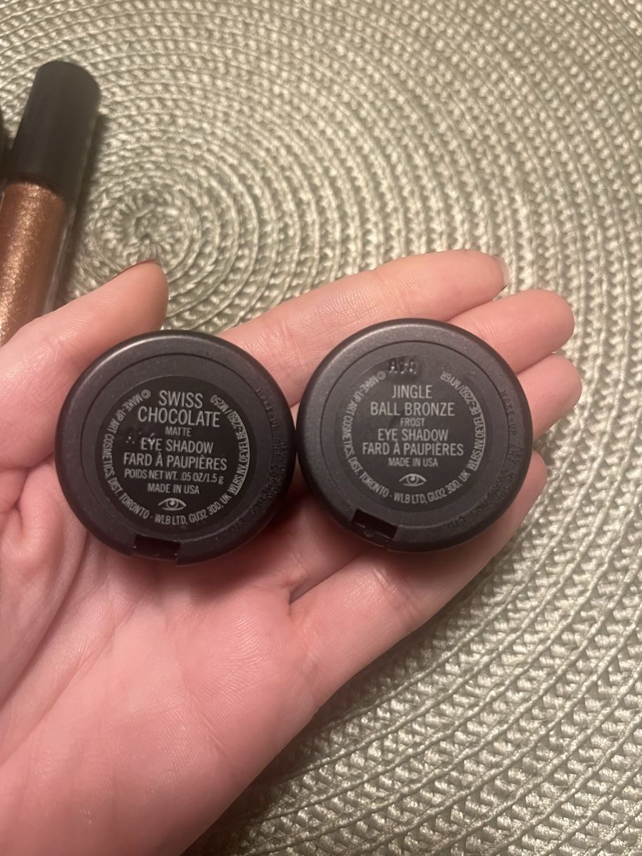 Make-up: Brand New original Mac cosmetics – Nuovo e nell'imballaggio originale da Pully venduto da vik_2mrb 4