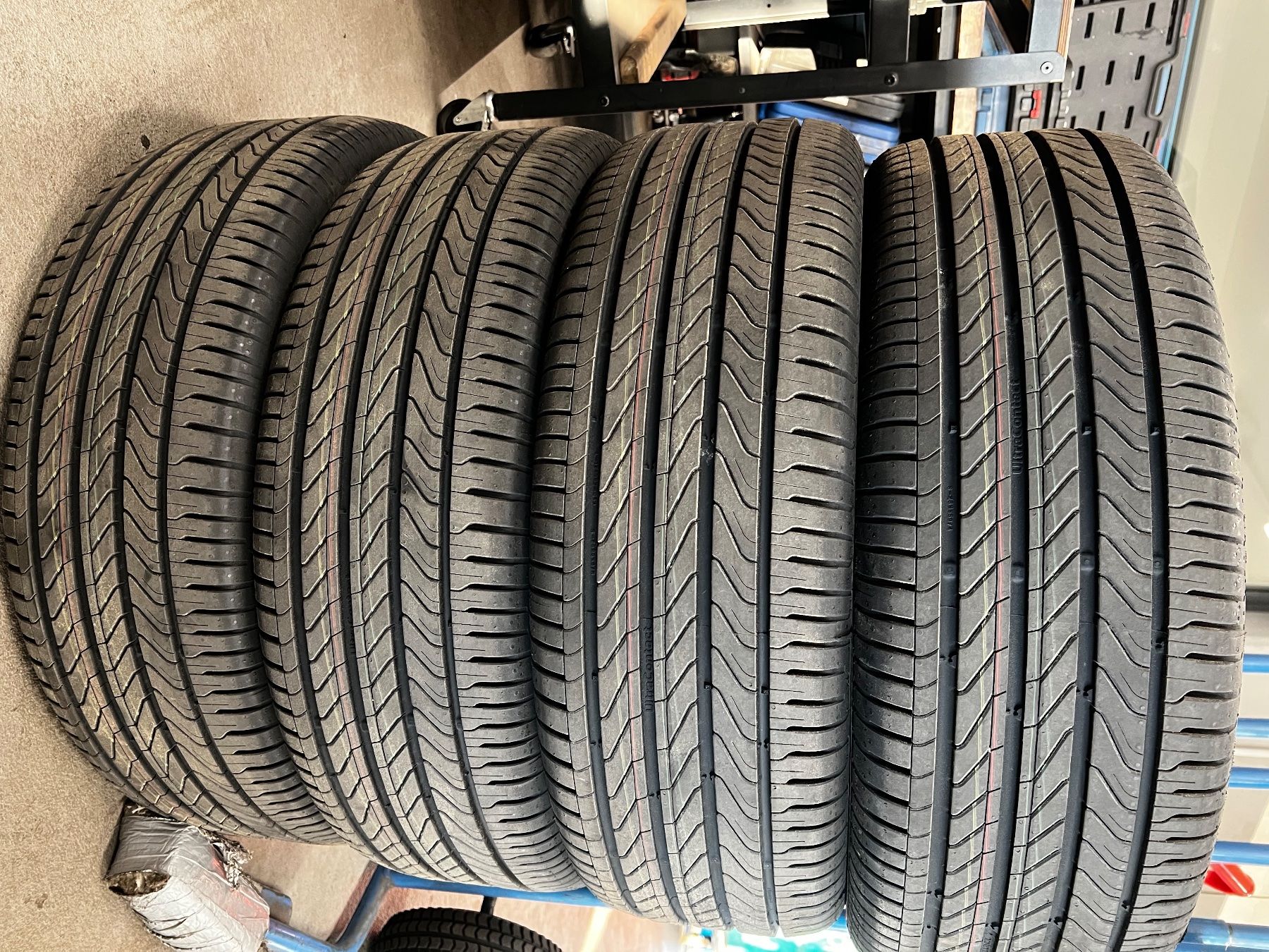 Tutti pezzi di ricambio auto: Continental 225/65R17 106V – Nuovo (secondo la descrizione) da Wimmis venduto da Incar_GmbH 1