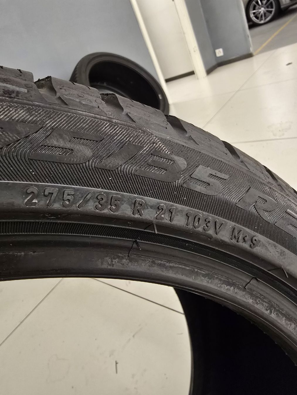 Altro in Scrittura & Disegno: set de pneus hiver Porsche – Usato da Rolle venduto da Challenge13 2