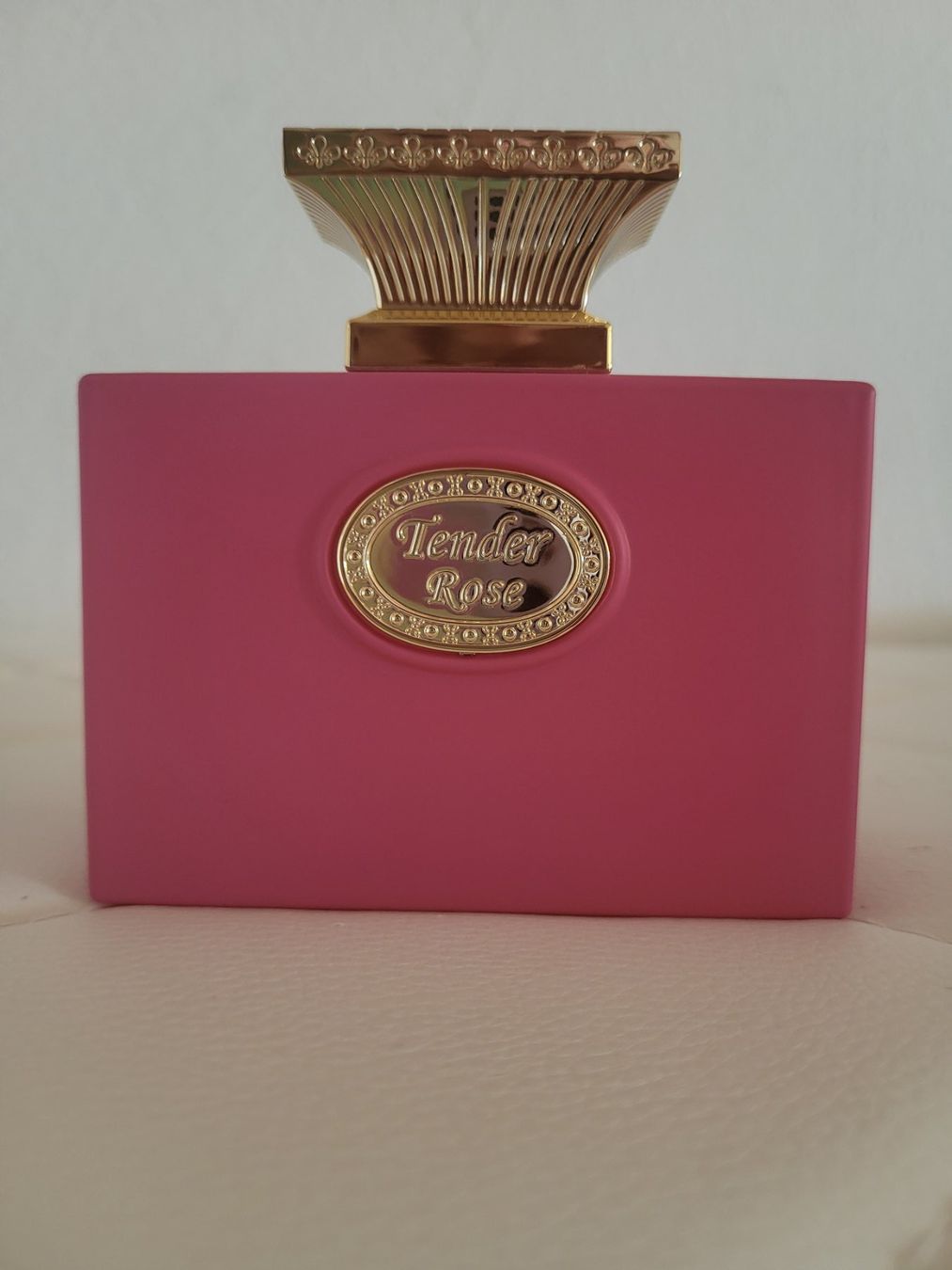 Parfum & Eau de Toilette: Arabian Oud TENDER ROSE Eau de Parfum – Neu (gemäss Beschreibung) aus Altendorf von Malyn_11