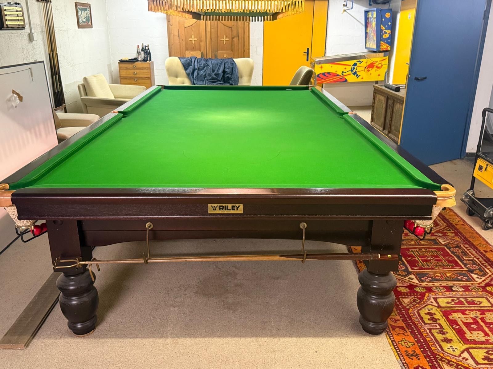 Tavoli da biliardo: Billardtisch Riley "Billiards" Snooker – Usato da Bibern SH venduto da Mindli5 2