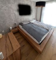 Bett komplett (inkl. 2 Nachttische, Kommode, 2 Lattenroste)