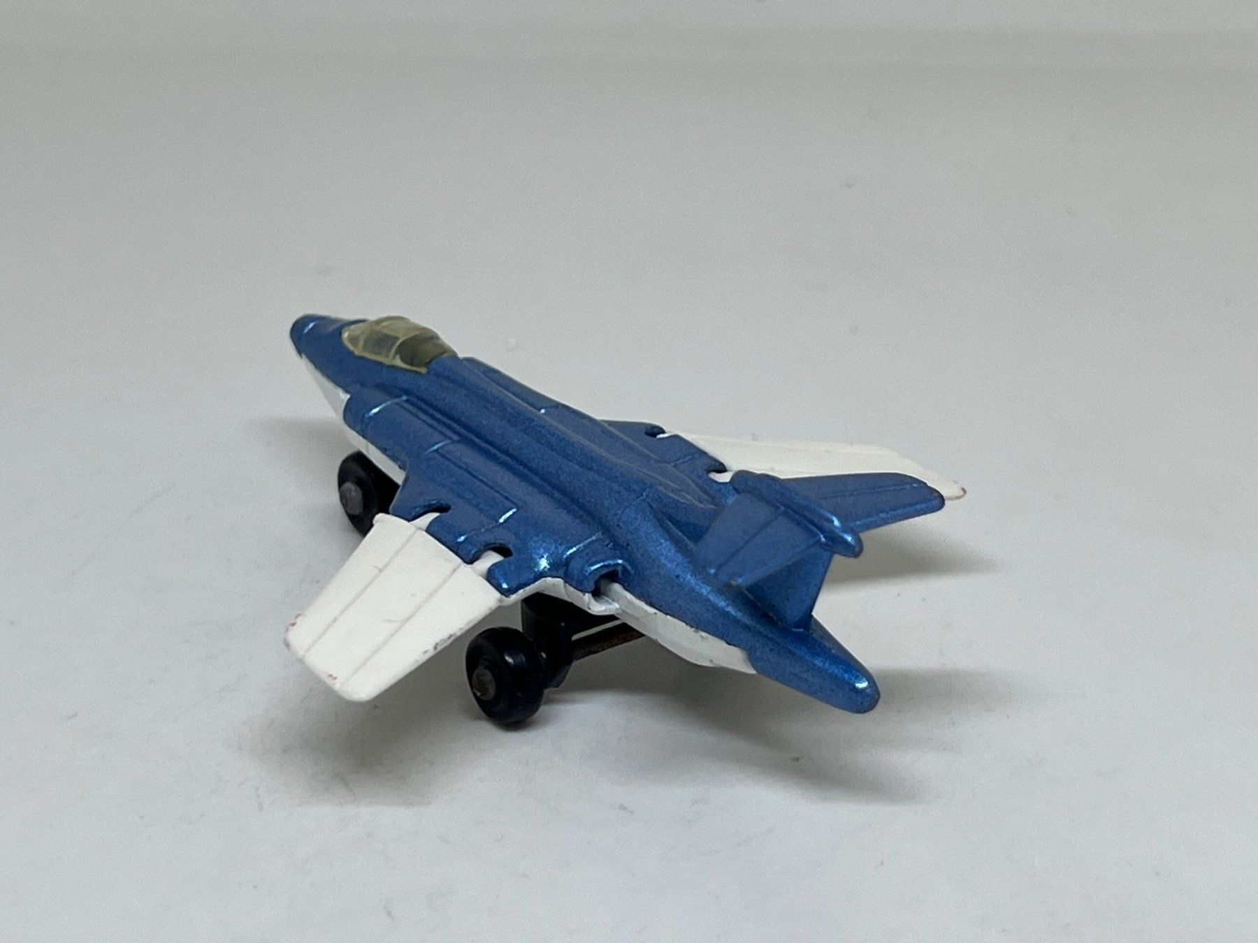 Matchbox Modellini d'auto: Matchbox S2 Jet – Usato da Wildegg venduto da LaaBoutique 3