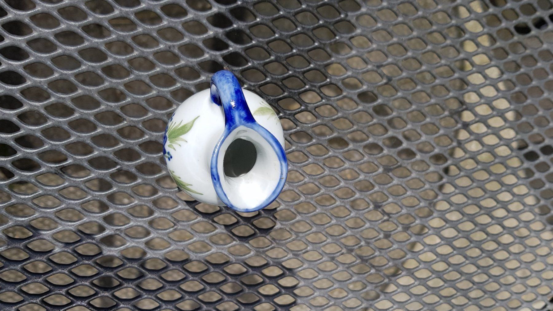 Vasen & Gefässe: Vase Mini Keramik Henkel Väschen Blumig zu Sammeln oder Deko – Neu (gemäss Beschreibung) aus Unterägeri von ani_pn8n 4