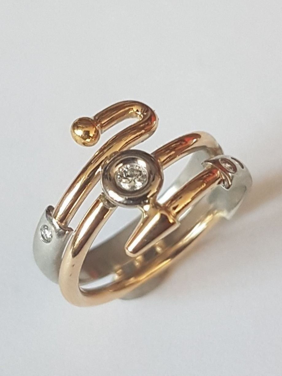 Bagues: Ausgefallener 18 Karat Goldring – Neuf (Voir description) à Unterägeri par Altgoldschmuck