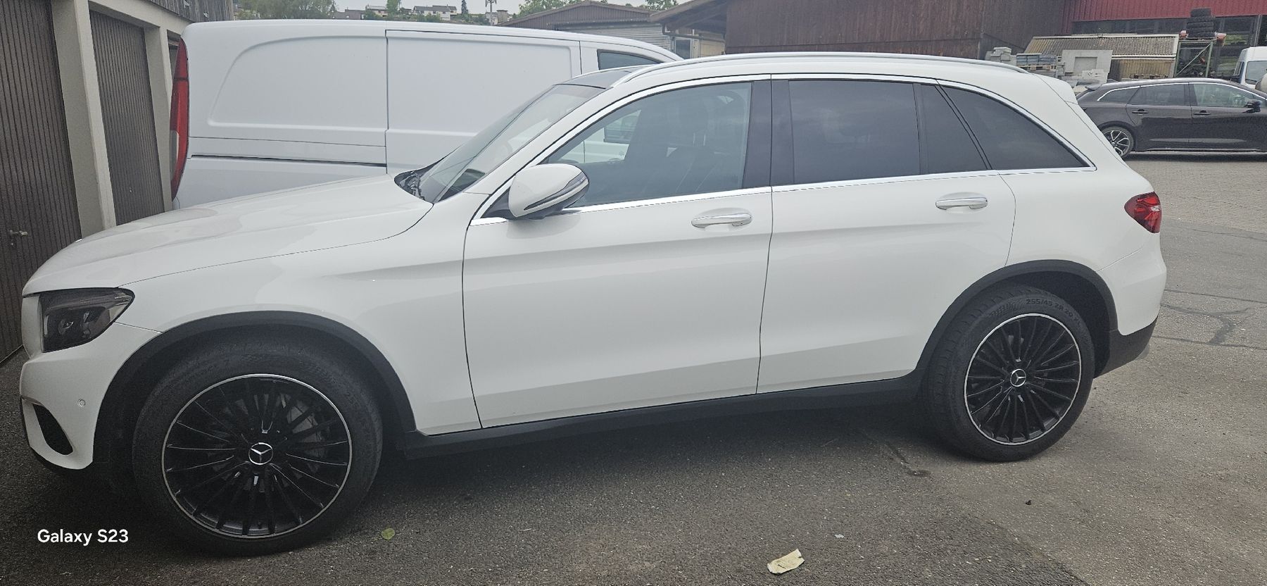 Mercedes-Benz Autos: Mercedes GLC220 – Gebraucht aus Bösingen von 09papamama 9