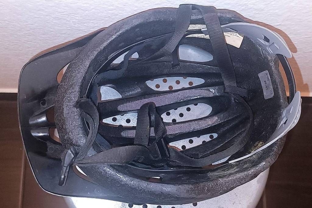 Giro Helme: Giro Torrent MTB Helmet 48-56 cm – Gebraucht aus Bern von sv-trade 3