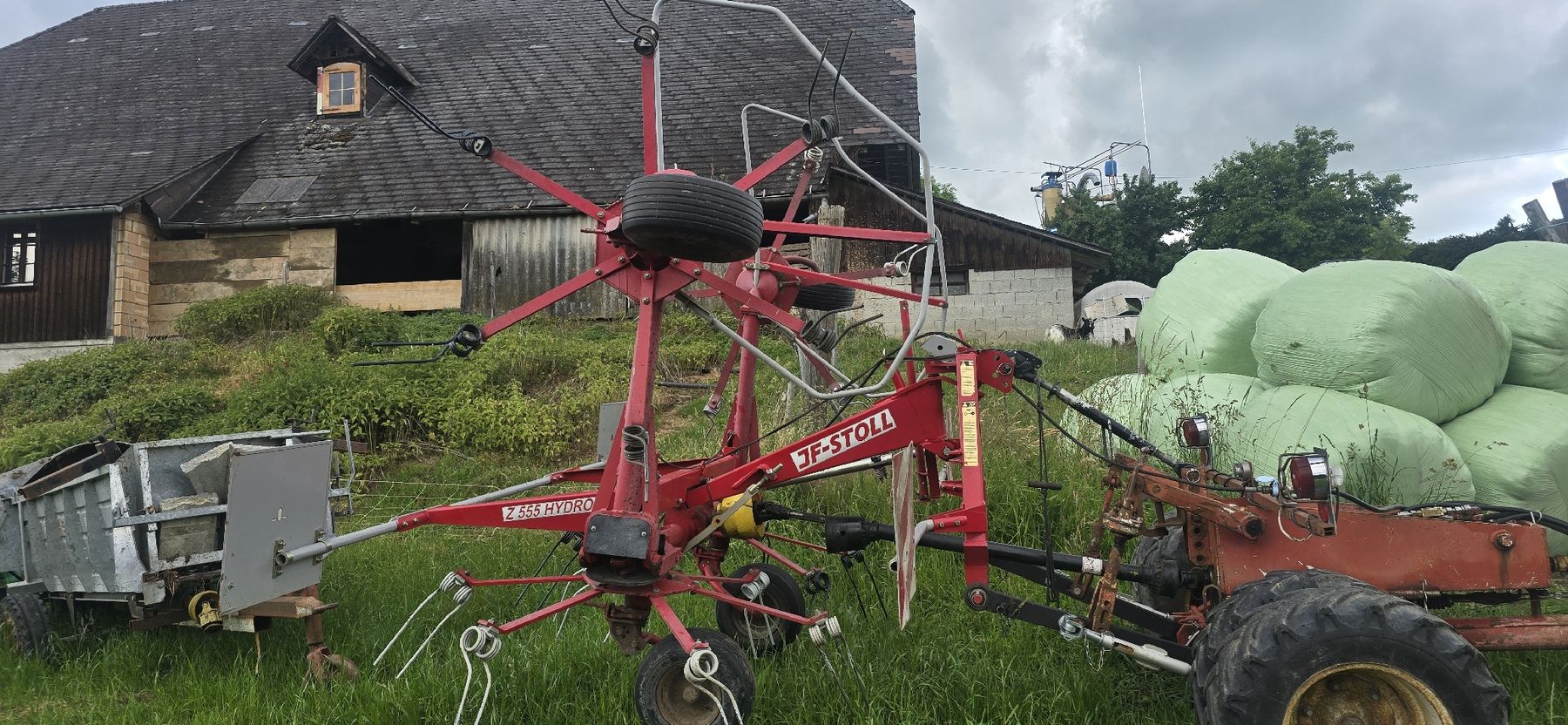 Stoll Tutte le macchine: Stoll Z 555 HYDRO - Gut erhalten – Usato da Wynigen venduto da Huerlimann89 2