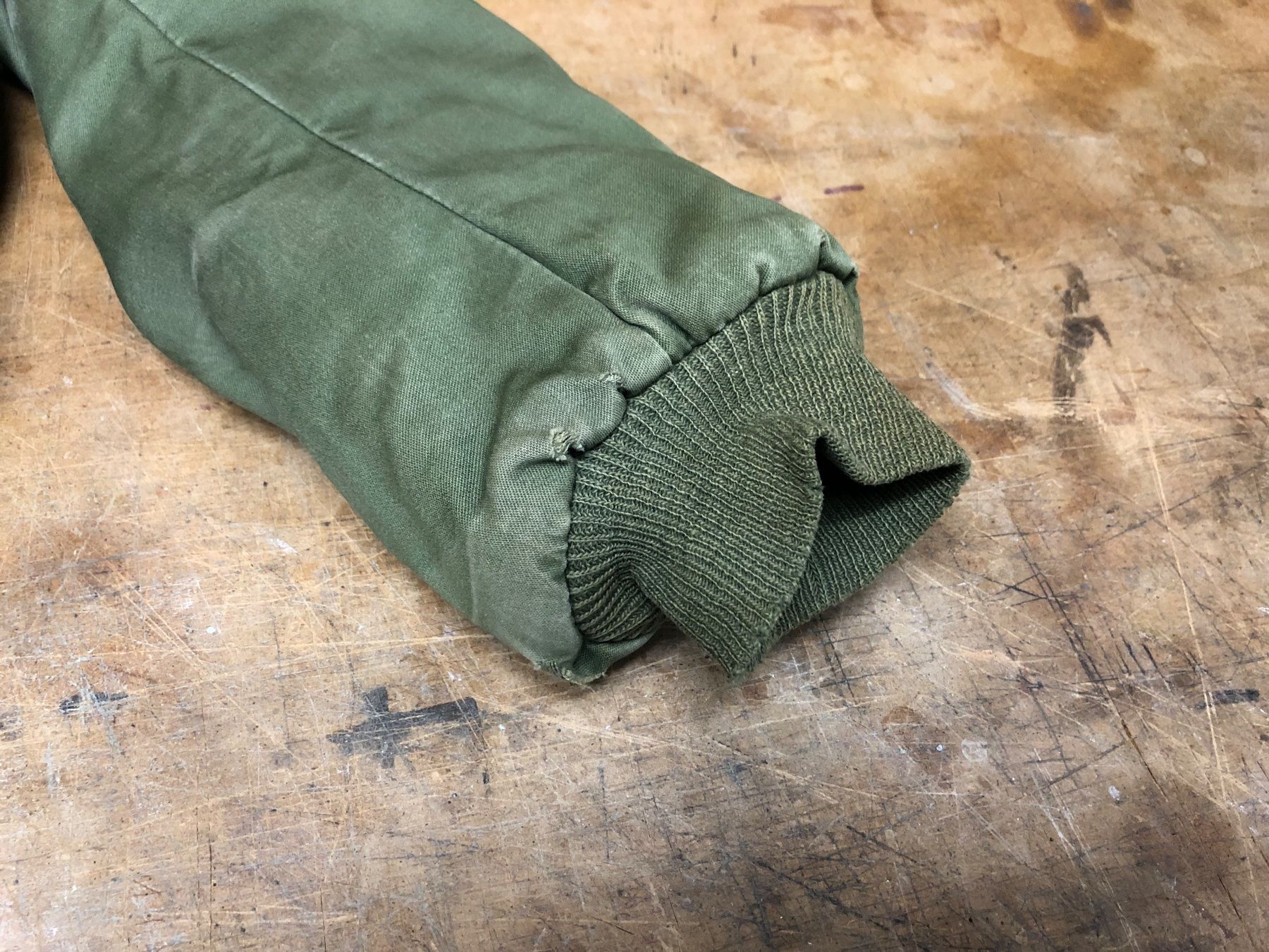 Giacche: Alte Fliegerjacke B-15 – Usato da Niederuzwil venduto da Mani1979 5