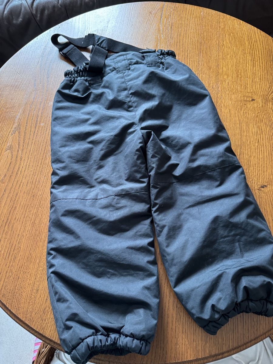 Pantaloni: Pantalon de ski enfant – Usato da Montsevelier venduto da ber_88db 1