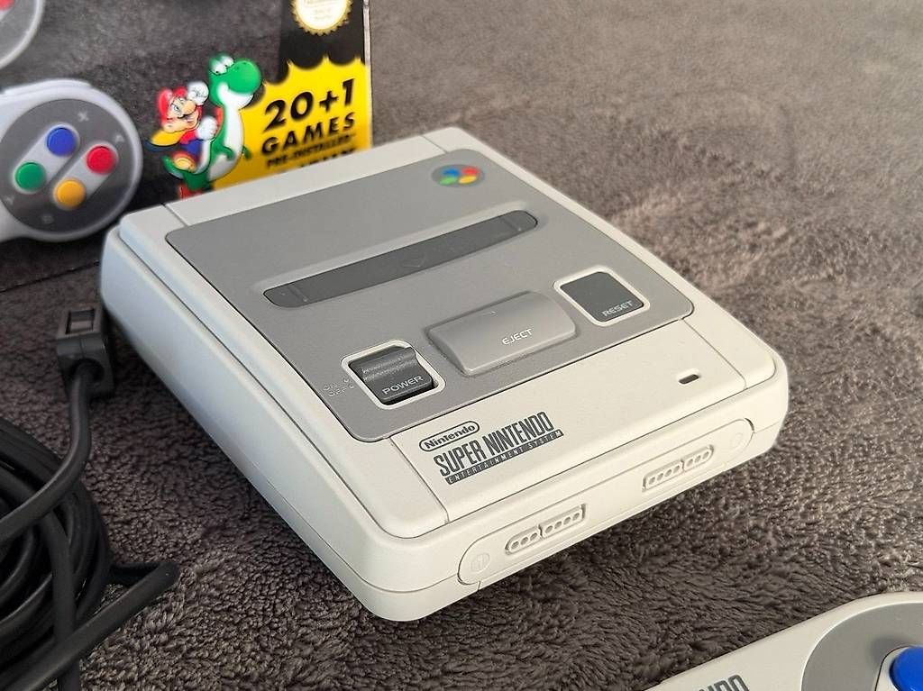 Consoles: Nintendo SNES Mini OVP – D'occasion à Luzern par AleFreddo 1
