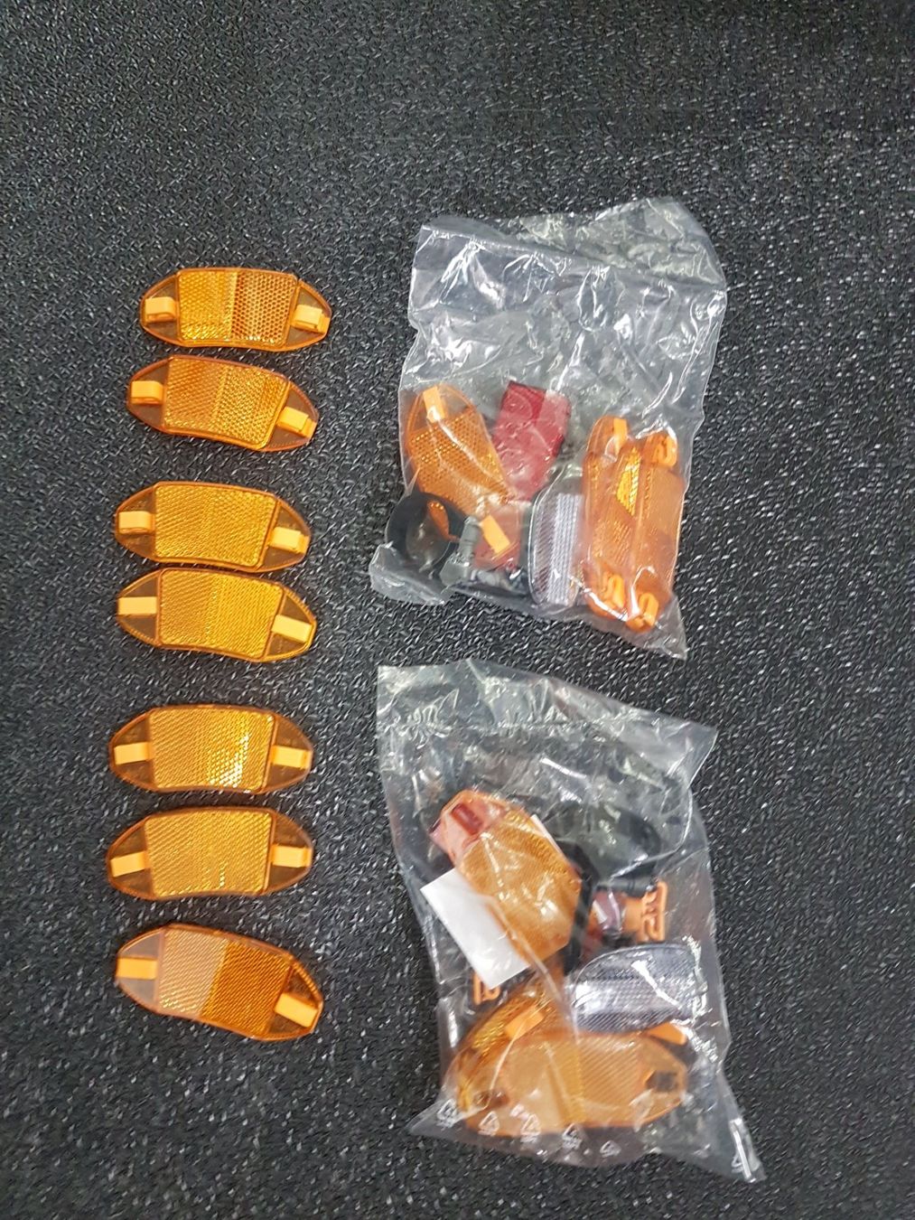 Pezzi di ricambio: 40 Stück Reflektor-Set  Rad+vorn-hinten – Nuovo e nell'imballaggio originale da Herisau venduto da Tioga 3