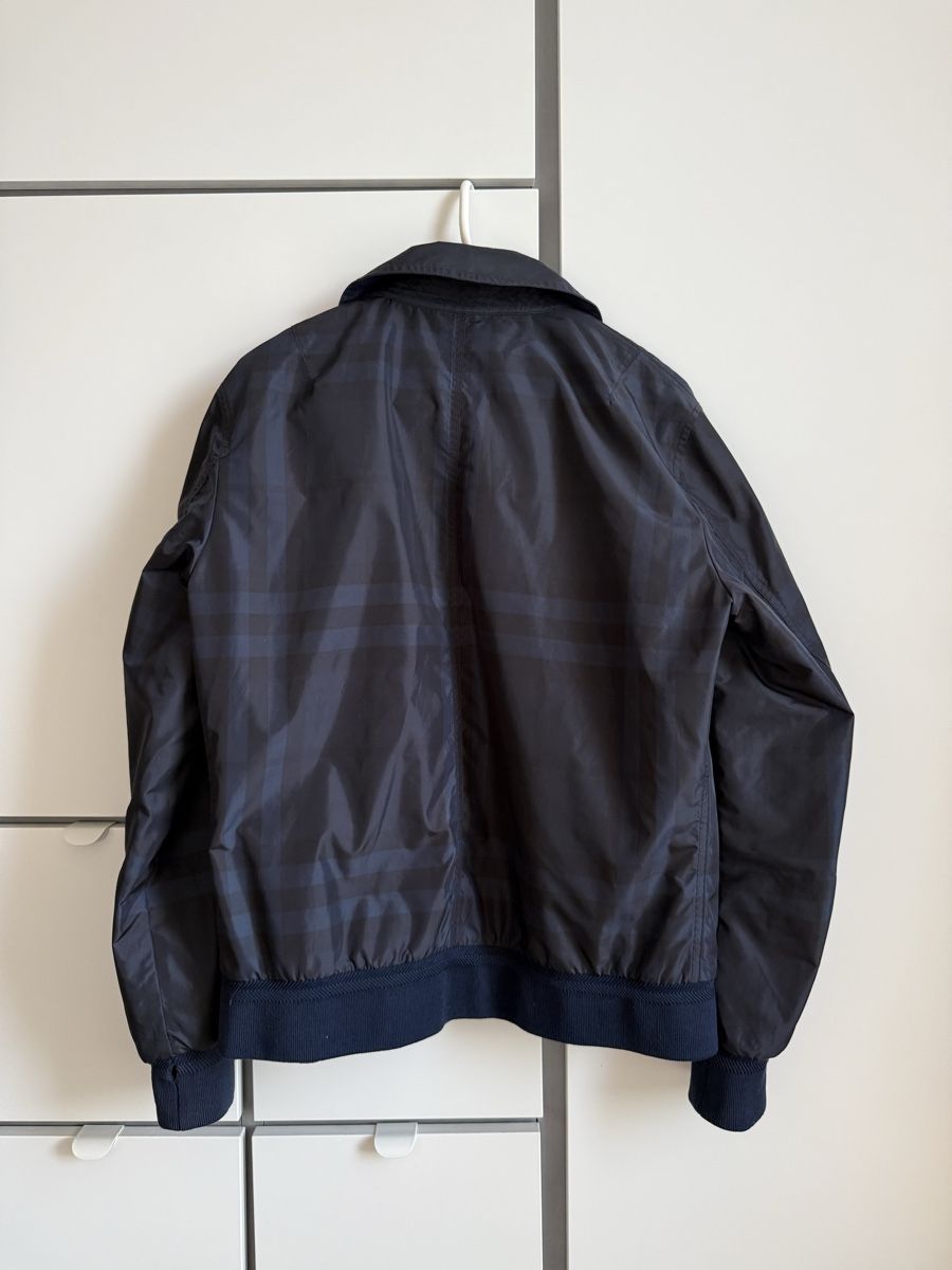 Burberry Giacche: Veste mi-saison burberry reversible  – Usato da Genève venduto da luc_5q8p 2