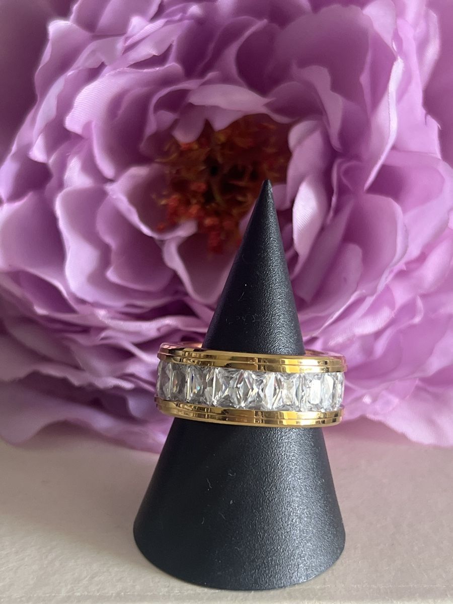 Anelli: Eleganter Edelstahl Ring mit Zirkonia – Nuovo (secondo la descrizione) da Seon venduto da Sunny-Schmuck78