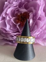 Eleganter Edelstahl Ring mit Zirkonia