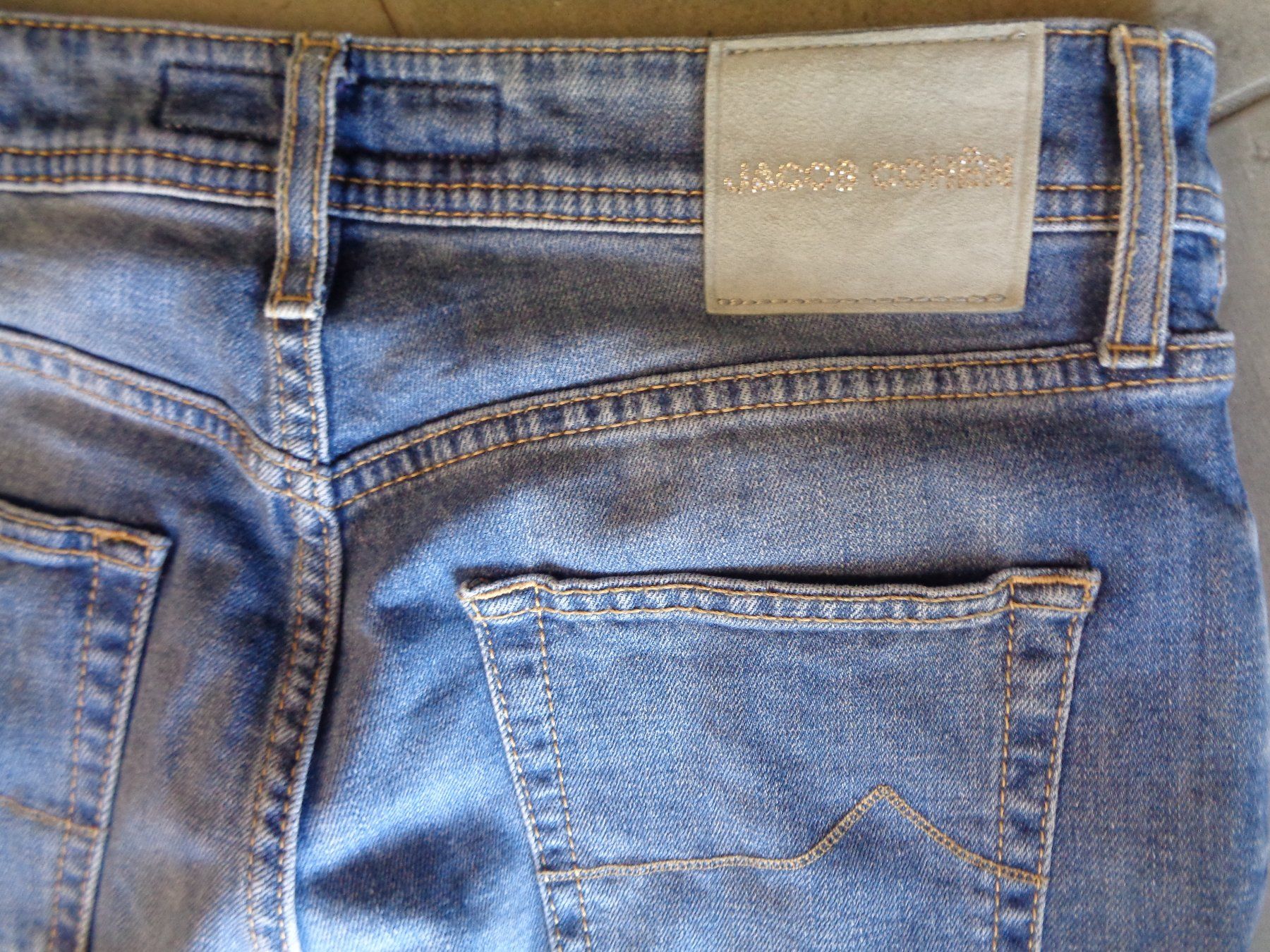 Jacob Cohën Jeans: JACOB COHEN Jeans -  Gr. 29 – Neuf (Voir description) à Arbon par COCOplus 4