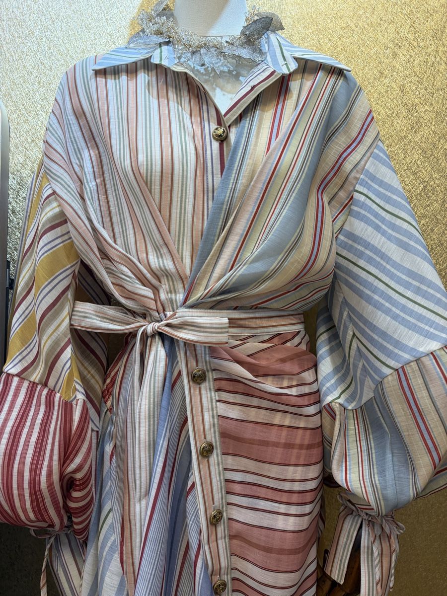 Vestiti: Elegant Linen Blend Maxi Dress – Nuovo (secondo la descrizione) da St.Josefen venduto da lop_lh8d 7