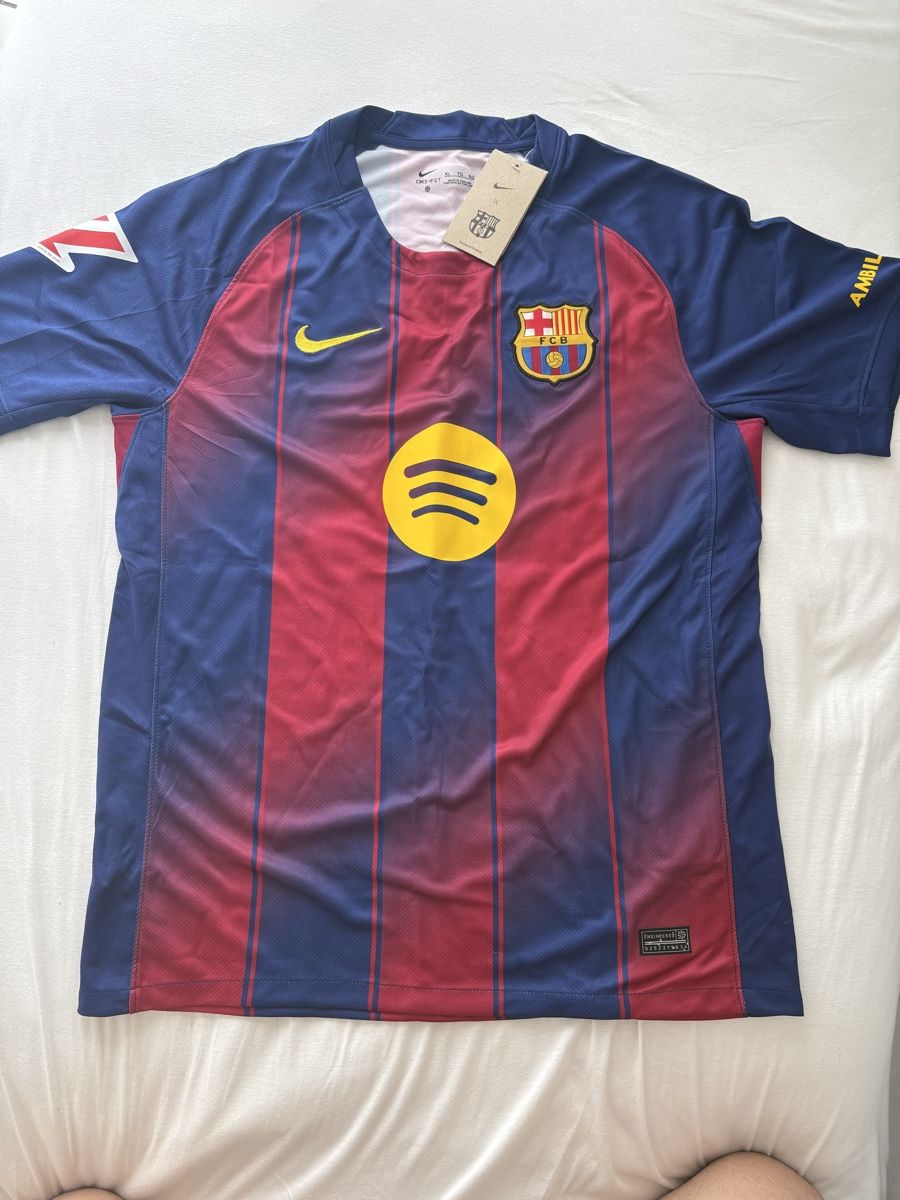 Canottiere & Pantaloni: Football t-shirt – Nuovo e nell'imballaggio originale da Siebnen venduto da jad_s8p7 1