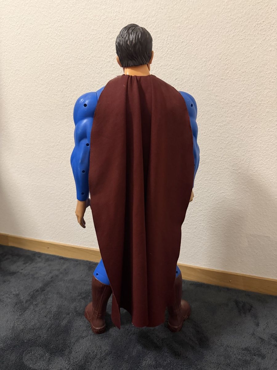 Statuette: Grosse Superman Figur – Usato da Zürich venduto da Vorbei123 4