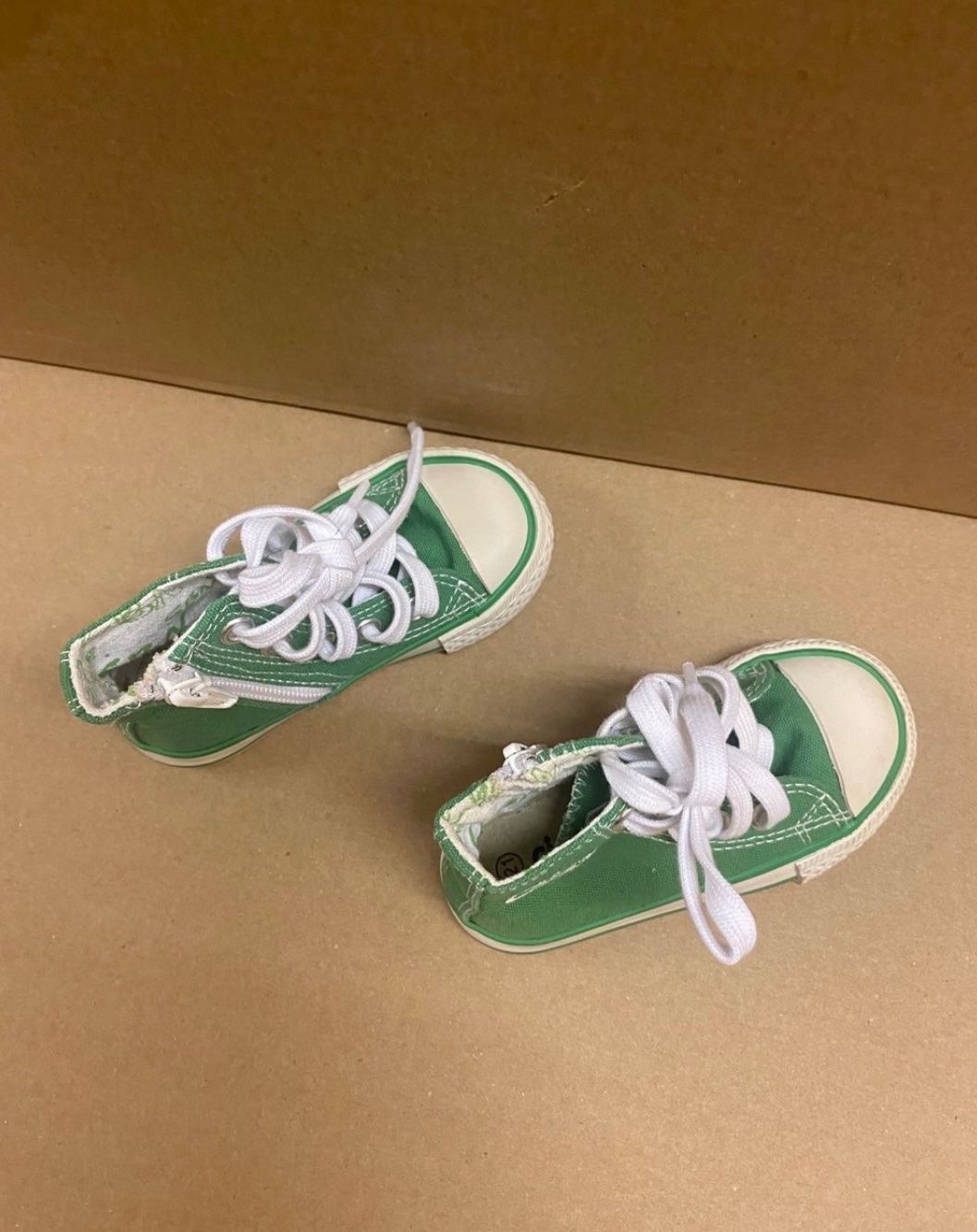 Scarpe per ragazzi: Kinder Schuhe Grösse 21 – Usato da Zürich venduto da zd_1965 2