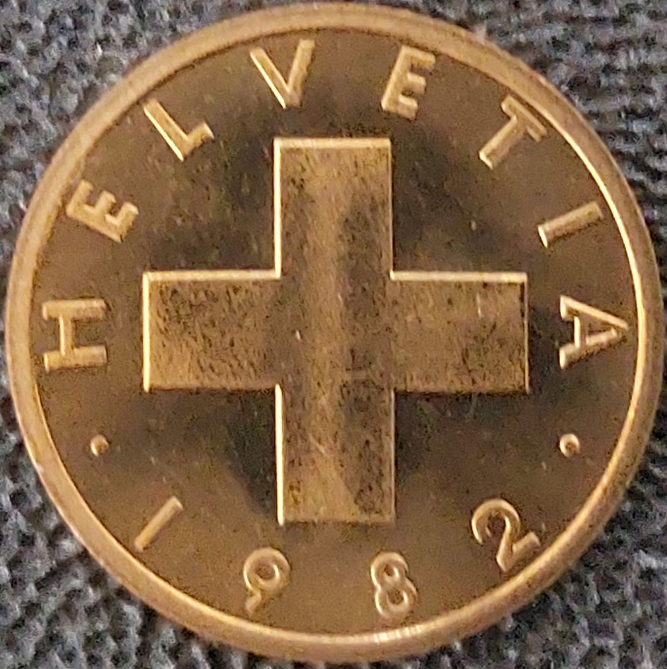 Tutti le monete: 1 Rappen 1982 stgl. / aus Münzsatz – Nuovo (secondo la descrizione) da Arch venduto da coinsandmore