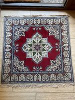 Quadratischer Teppich