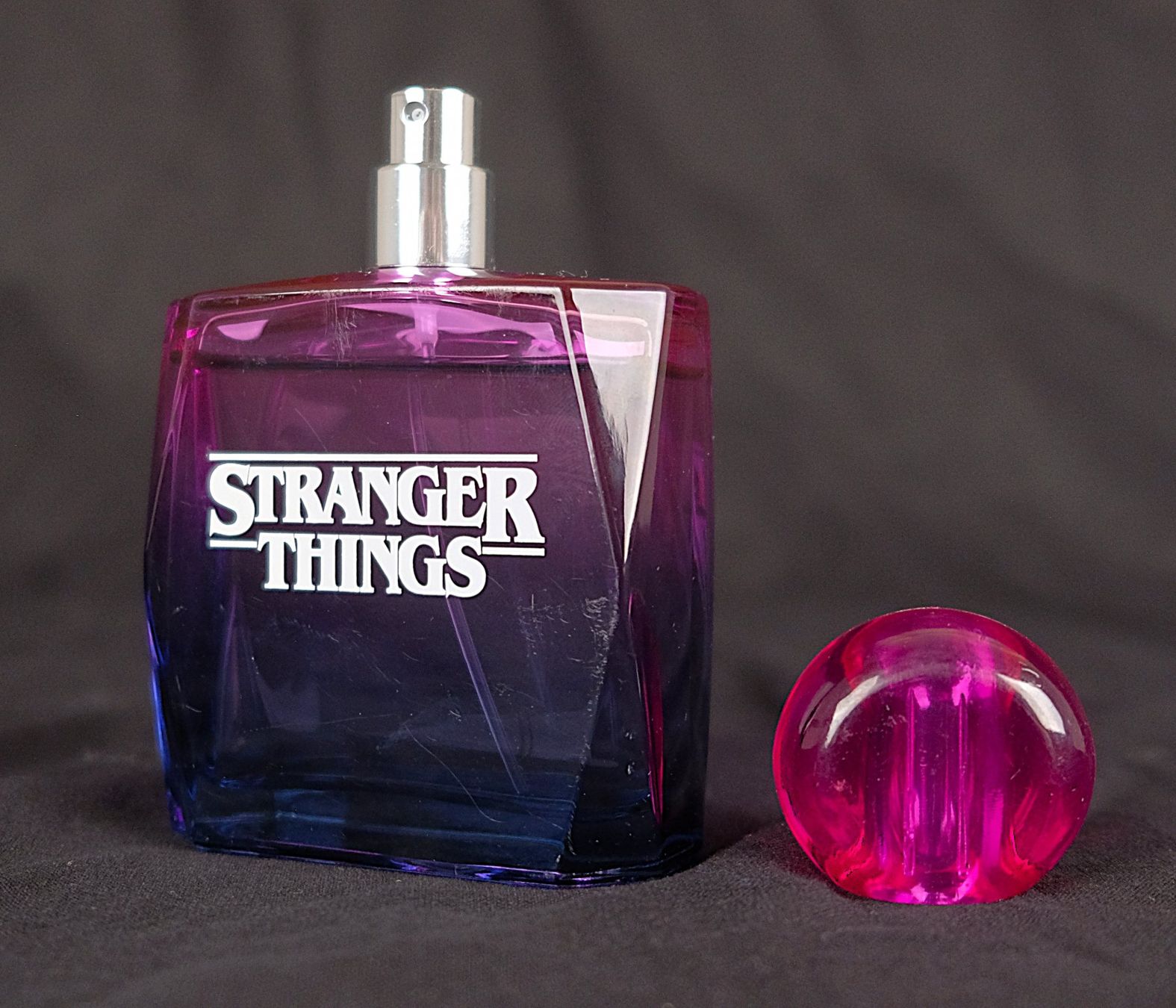 Profumi & Eau de Toilette: Netflix Stranger Things Parfüm (Lady Million) – Usato da Volketswil venduto da brockipfannenstil 2