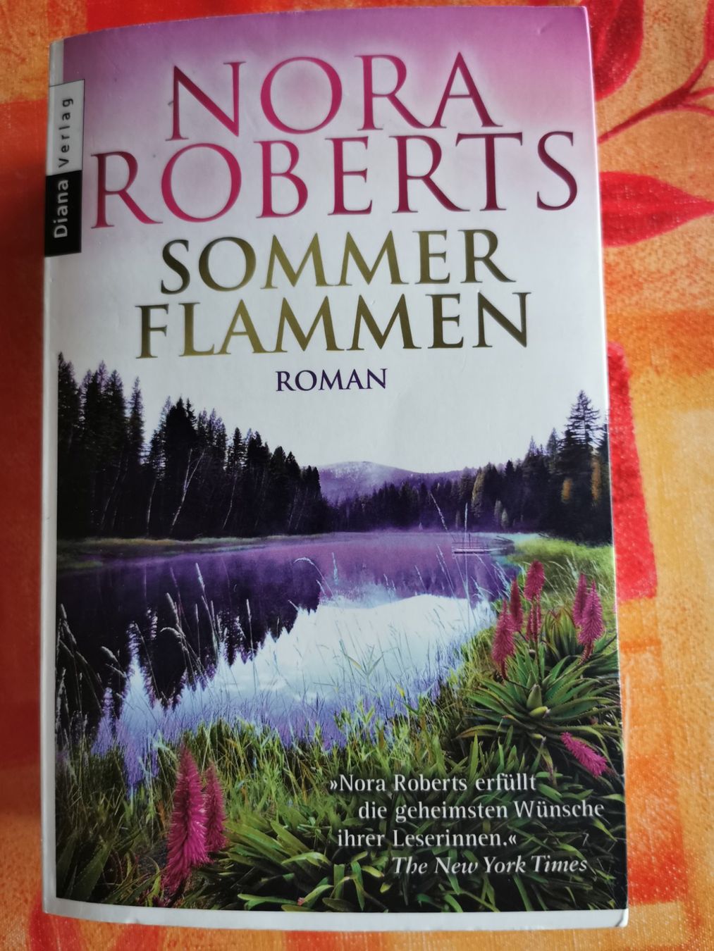 Libri: Nora Roberts, Sommerflammen – Usato da Kölliken venduto da mar5742