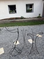 3 dekorative Pflanzenständer aus Metall – ab CHF 1.–