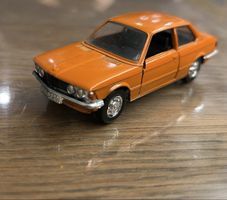 BMW Série 3 1/43
