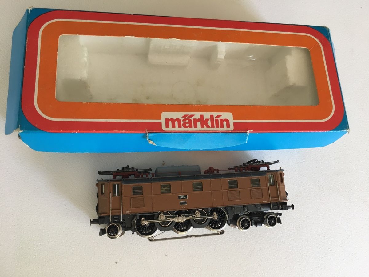 Märklin Modellini di ferrovie: Märklin Ae 3/6 SBB. 3151 – Usato da Grellingen venduto da Toyhamster