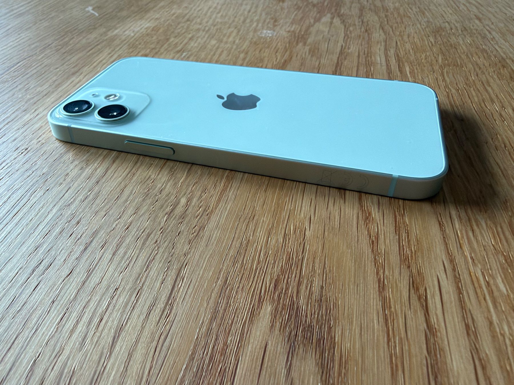Apple Telefoni cellulari / Smartphones: iPhone 12 mini, grün, 128 GB – Usato da Wil SG venduto da Klicks 5