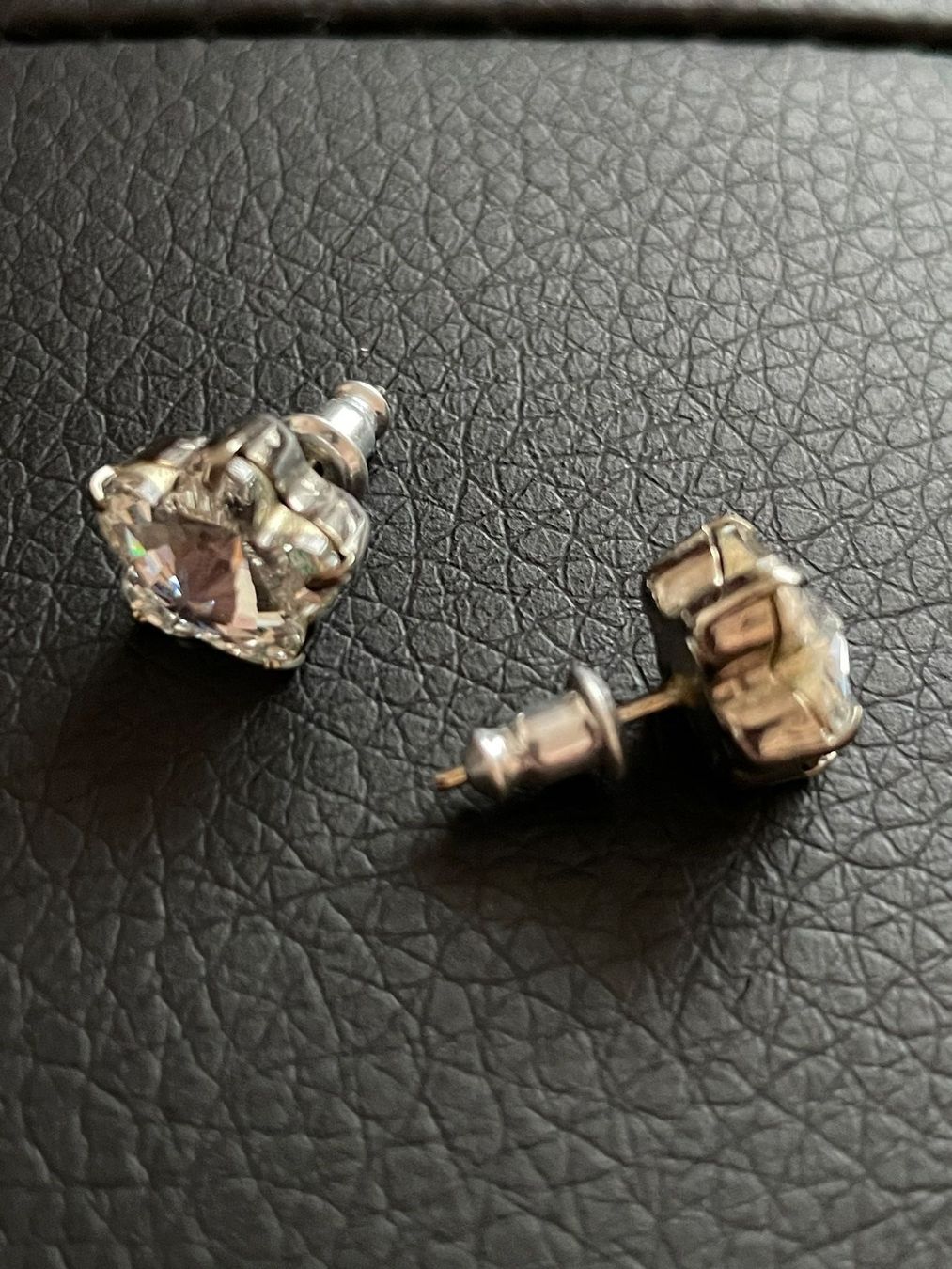 Altri gioielli: Modeschmuck - Ohrstecker, Ohrclips und Ring (Damen) – Usato da Luzern venduto da Roger3022 3