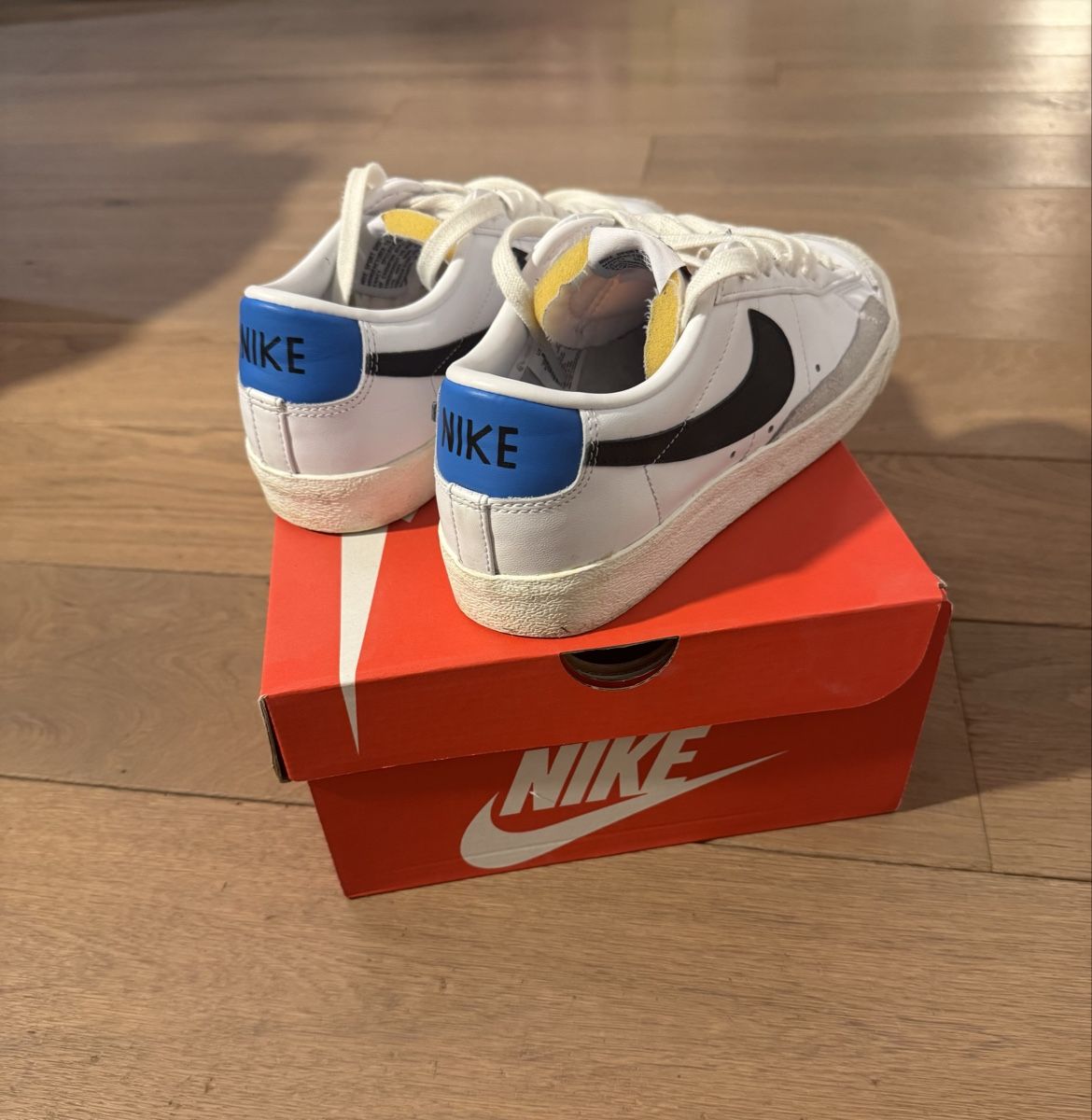 Nike Chaussures hommes: Nike Blazer Low 77 Vintage – D'occasion à Wangen ZH par mat_6wf7 4