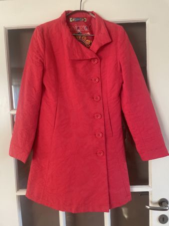 Desigual Mantel, Grösse 36, Pink, Top Zustand für den Frühli
