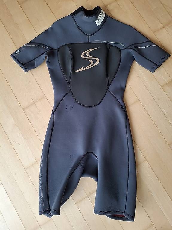 Tauchanzüge: Neoprenanzug/Shorty – Gebraucht aus Hochdorf von wrz_6x2d