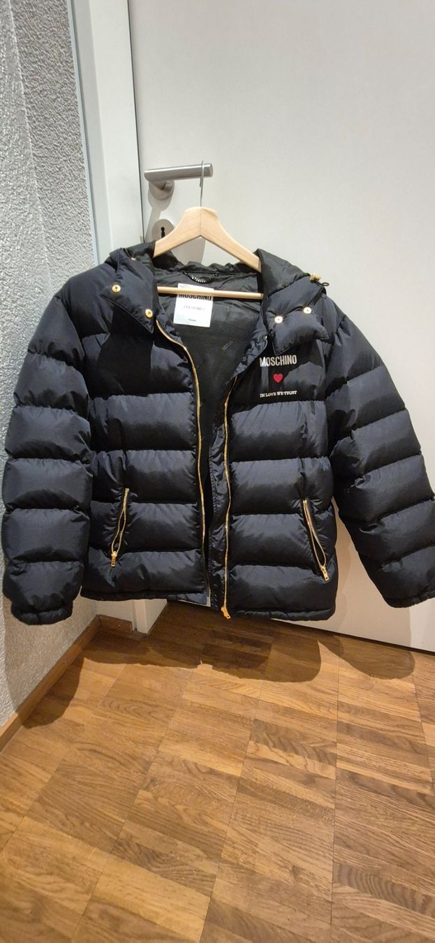 Moschino Giacche: Moschino Winterjacke COUTURE! – Usato da Amriswil venduto da maggie013 5