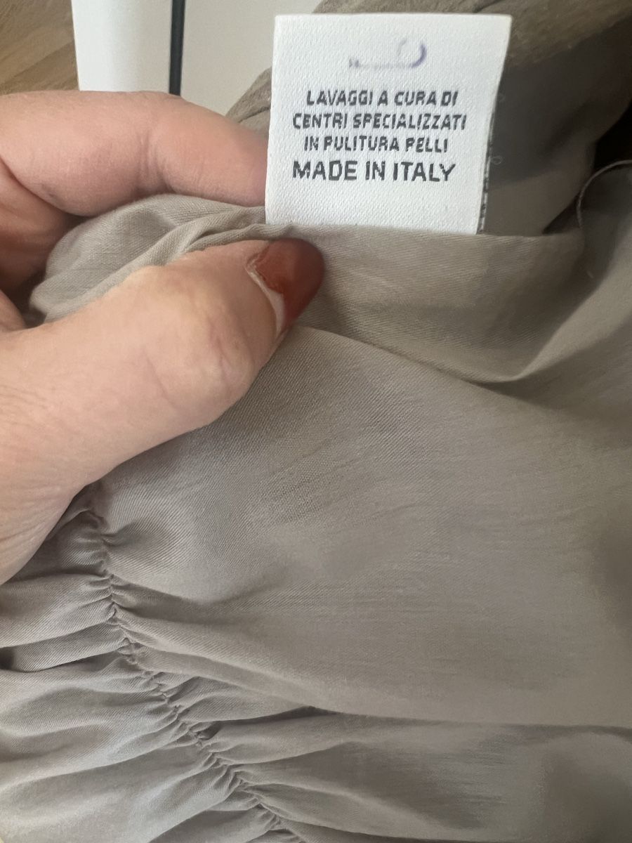 Jacken: Kurze Lederjacke mit kurzen Ärmeln. – Gebraucht aus Zürich von giulina8 4
